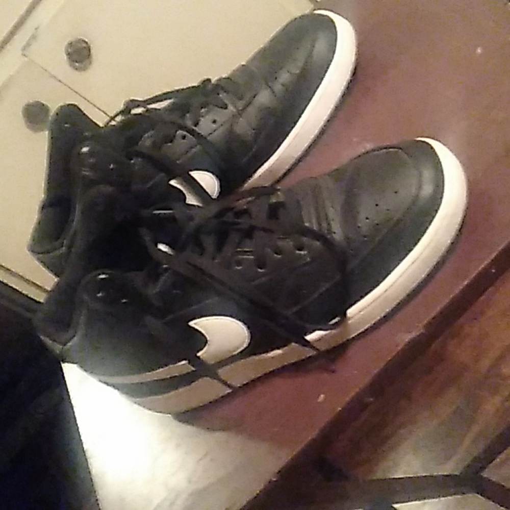Black With White Nike Swoosh. Airforce 1